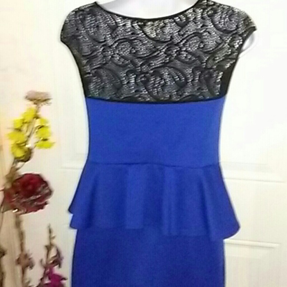 Kelly & Chy 90s Style dress. - Picture 6 of 7